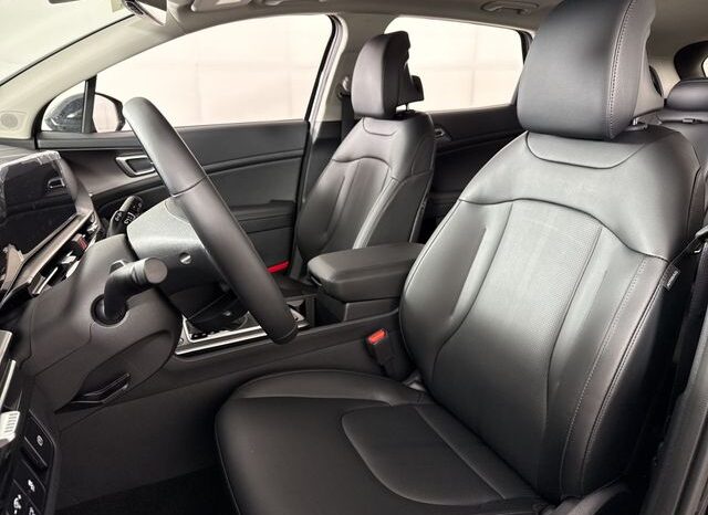 
								Kia Sportage full									