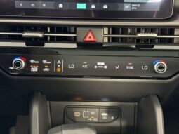 
										Kia Sportage full									