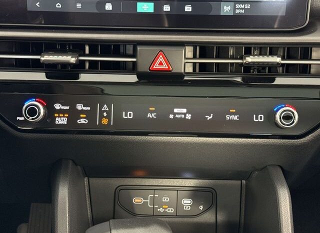 
								Kia Sportage full									