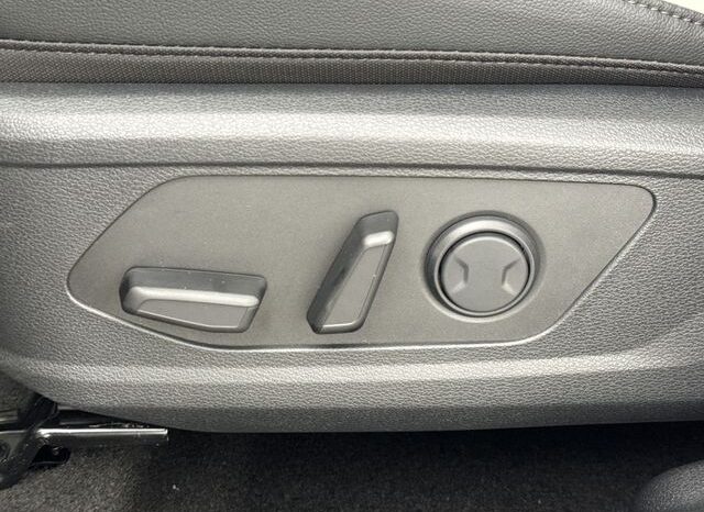 
								Kia Sportage full									