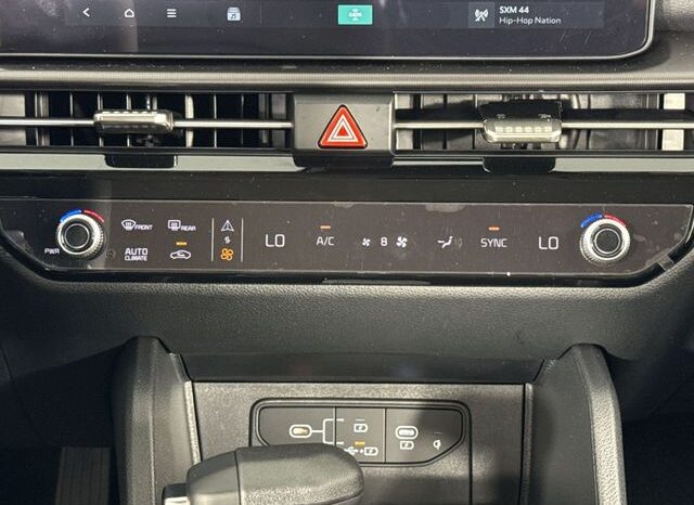 
								Kia Sportage full									
