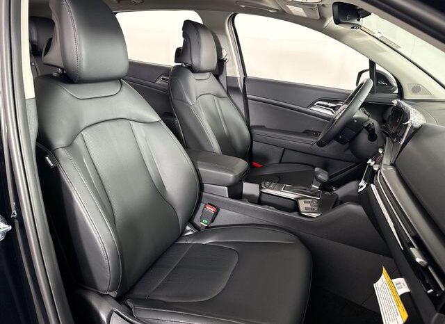 
								Kia Sportage full									