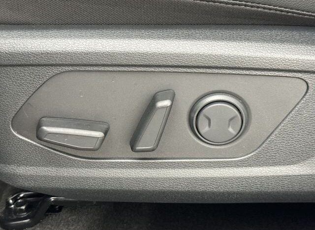 
								Kia Sportage full									