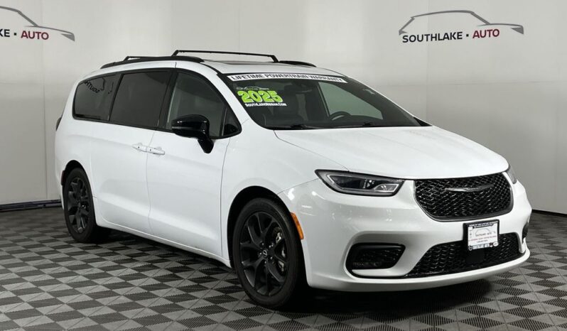 
 Chrysler Pacifica full									