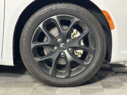 
 Chrysler Pacifica full									