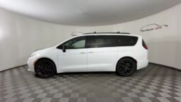 
 Chrysler Pacifica full									