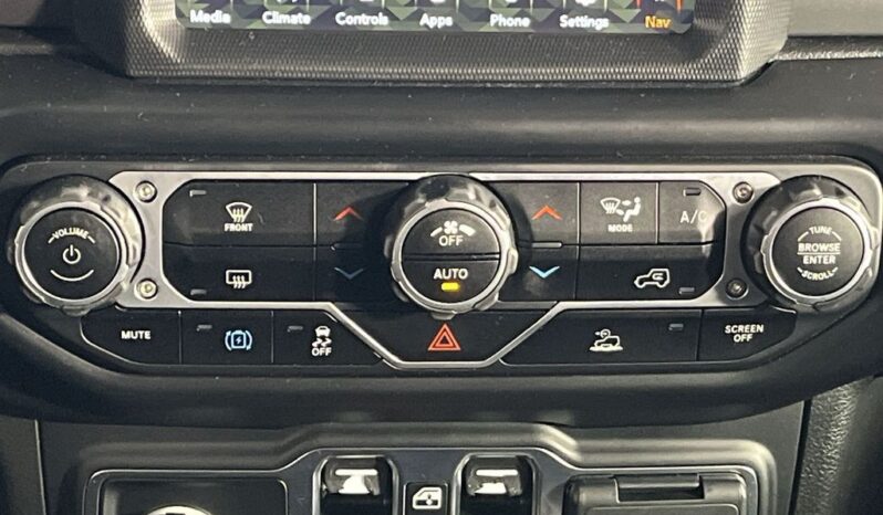 
 Jeep Wrangler full									