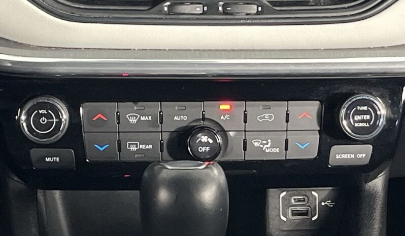 
 Jeep Compass full									