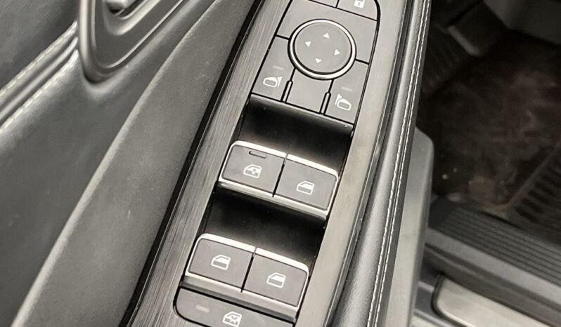 
 Nissan Rogue full									