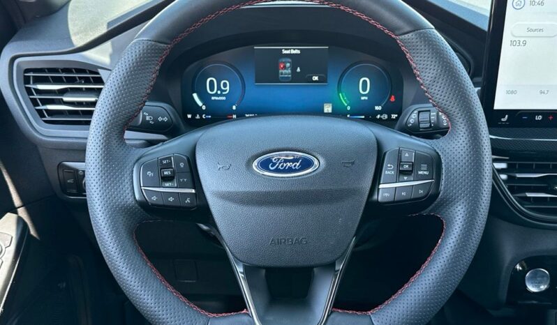 
 Ford Escape full									