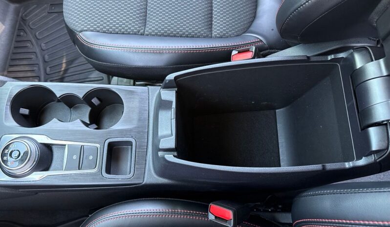
 Ford Escape full									