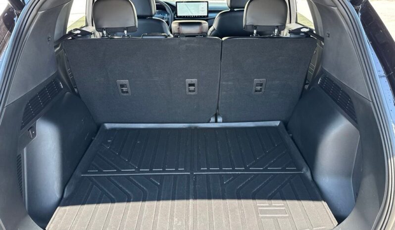 
 Ford Escape full									