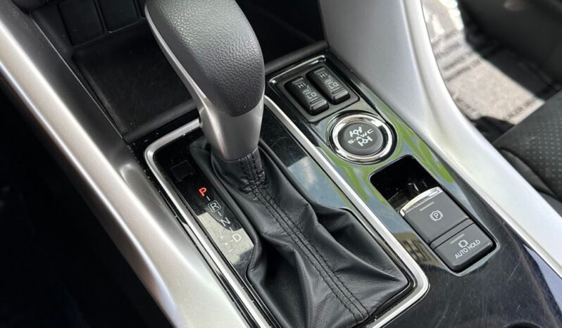 
 Mitsubishi Eclipse Cross full									