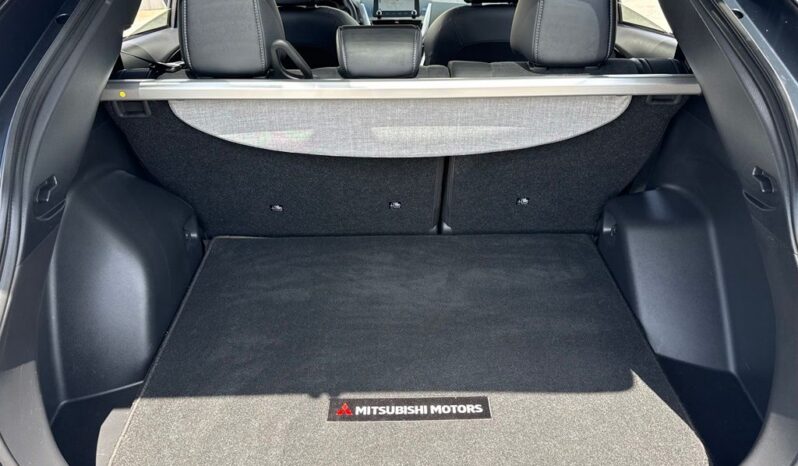 
 Mitsubishi Eclipse Cross full									