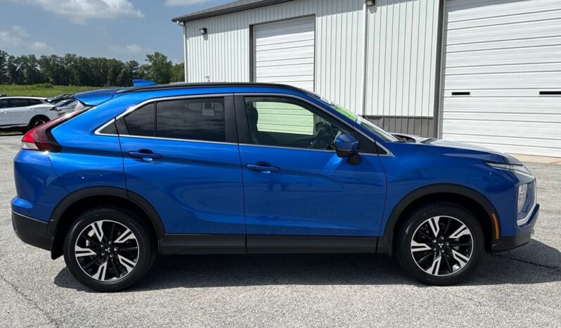 
 Mitsubishi Eclipse Cross full									