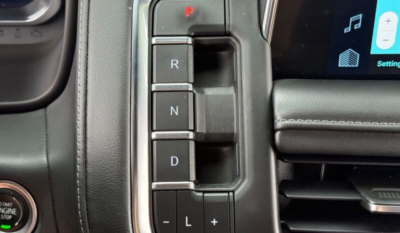 
 Chevrolet Tahoe full									