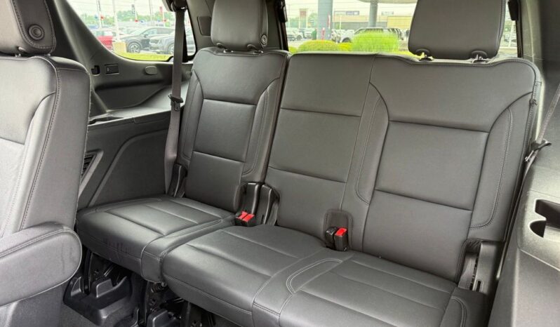 
 Chevrolet Tahoe full									