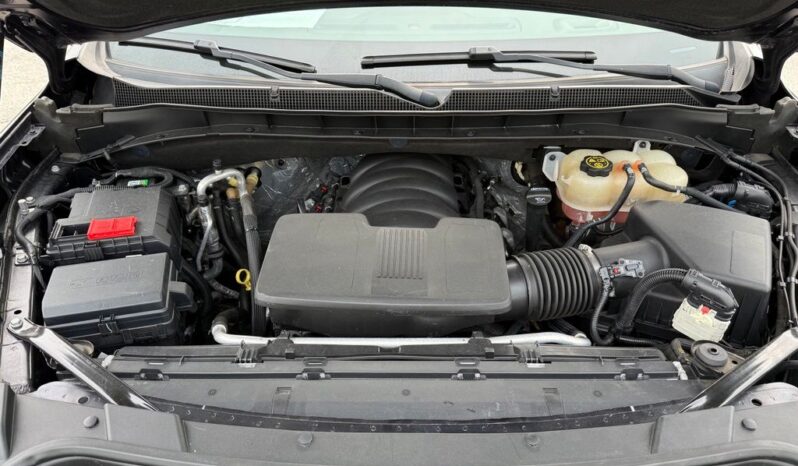 
 Chevrolet Tahoe full									