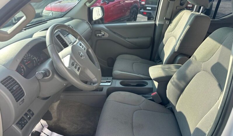 
 Nissan Frontier full									