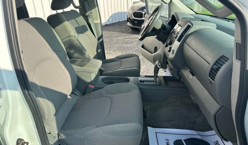 
 Nissan Frontier full									