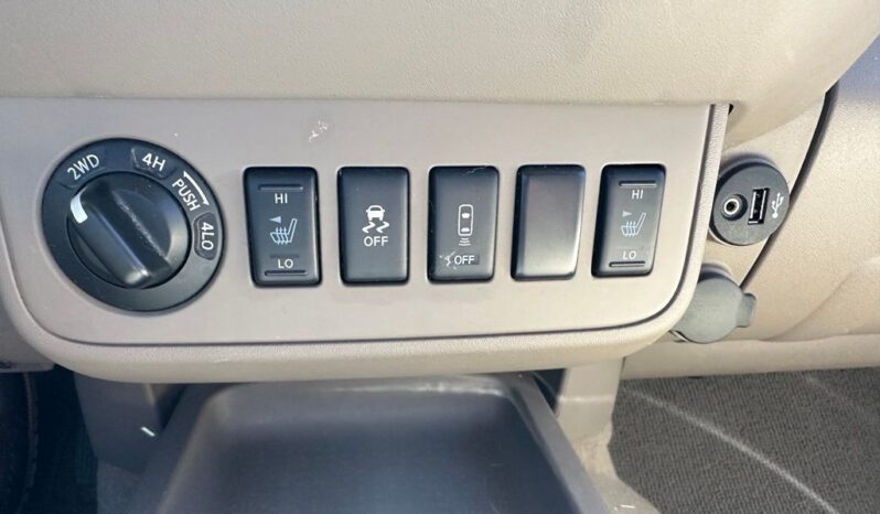 
 Nissan Frontier full									