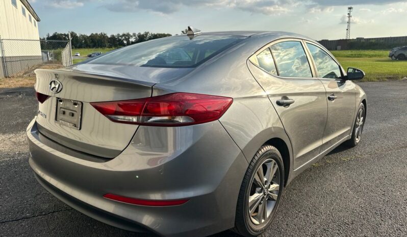 
 Hyundai Elantra full									
