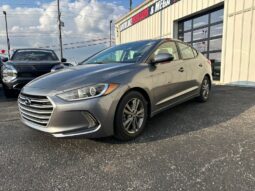 
 Hyundai Elantra full									