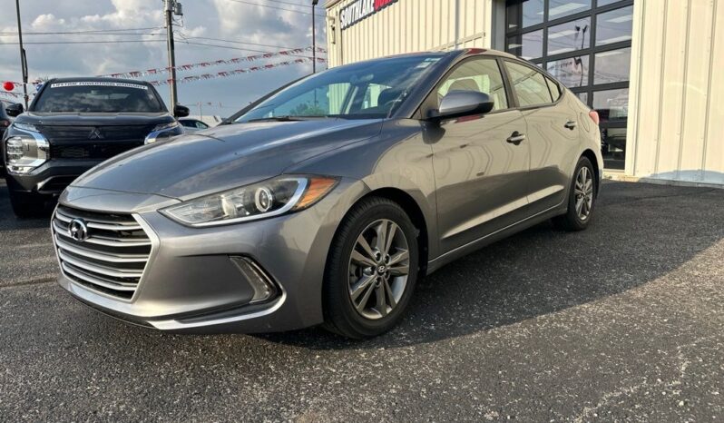 
 Hyundai Elantra full									