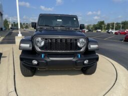
										Jeep Wrangler full									