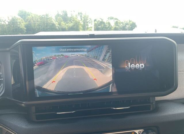 
								Jeep Wrangler full									