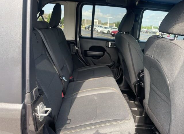 
								Jeep Wrangler full									