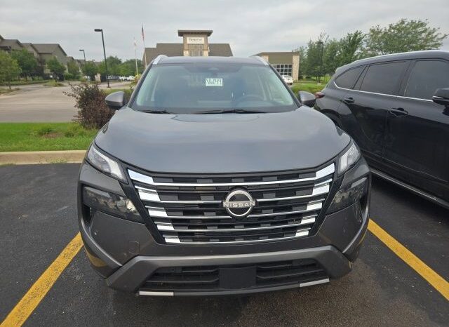 
 Nissan Rogue full									