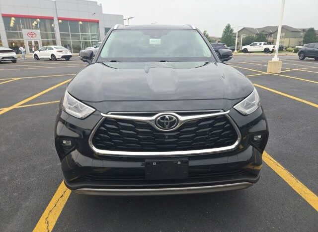 
 Toyota Highlander full									