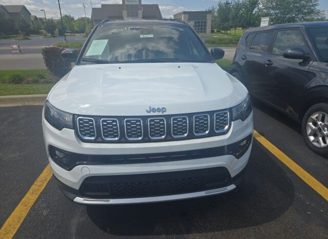 
 Jeep Compass full									