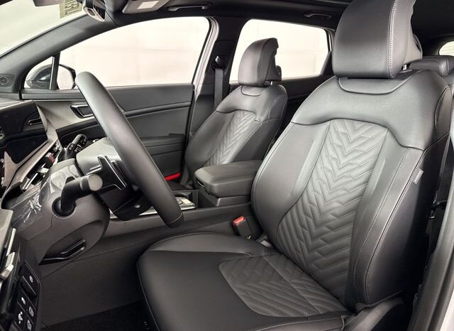 
								Kia Sportage Hybrid full									