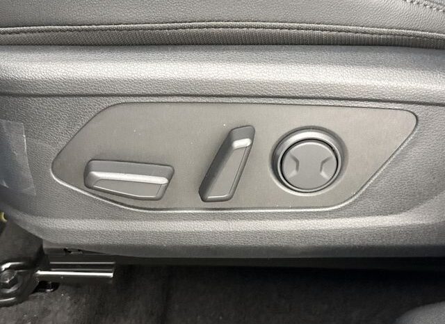 
								Kia Sportage Hybrid full									