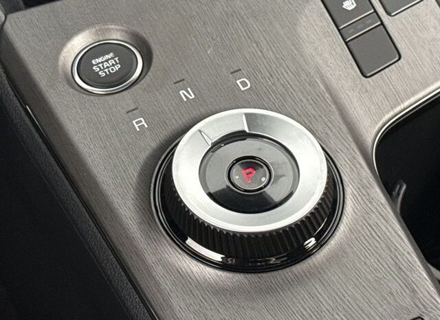
								Kia Sportage Hybrid full									