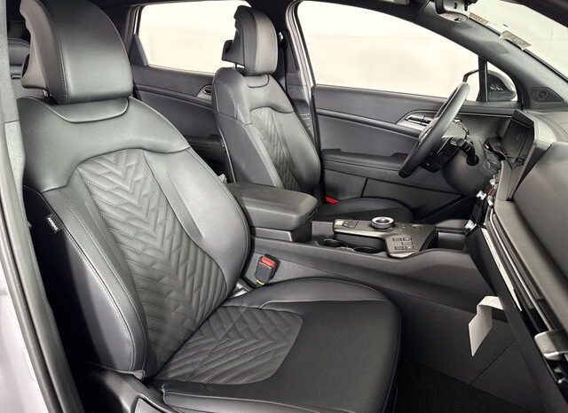 
								Kia Sportage Hybrid full									