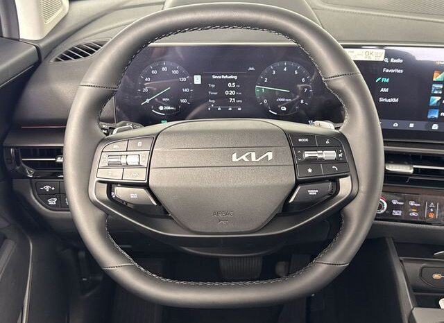 
 Kia Sportage Hybrid full									