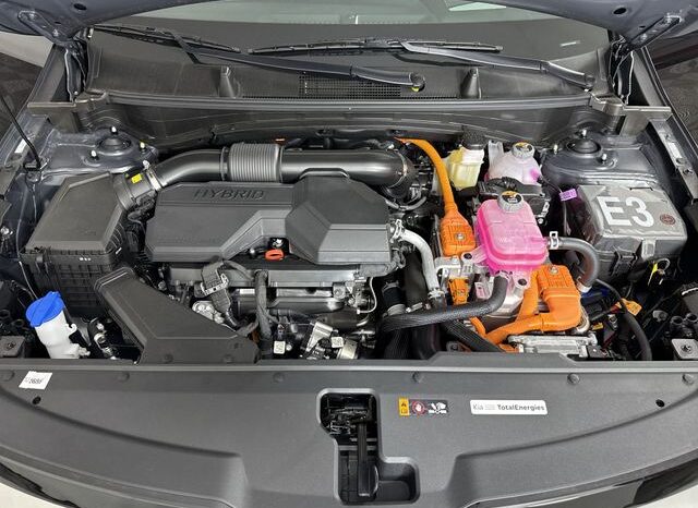 
 Kia Sportage Hybrid full									