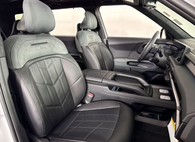
 Kia Telluride Hybrid full									