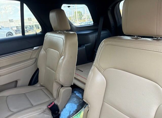 
 Ford Explorer full									