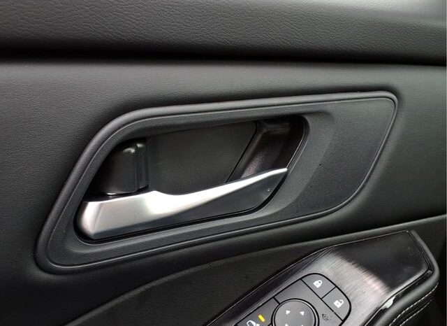 
 Nissan Rogue full									