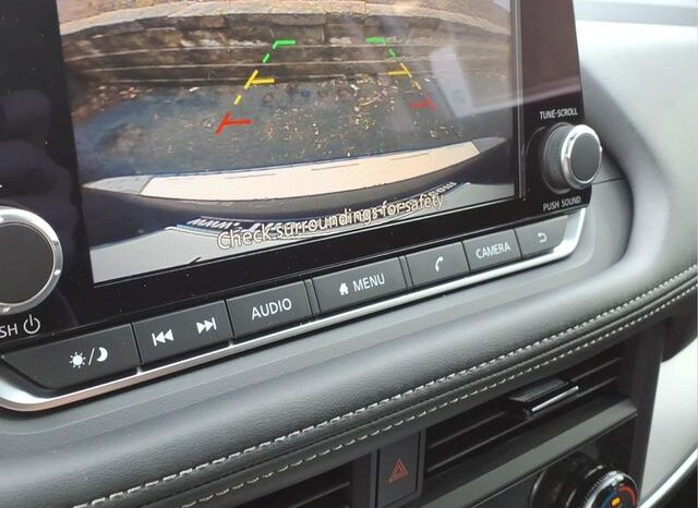 
 Nissan Rogue full									