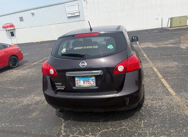 
 Nissan Rogue Select full									