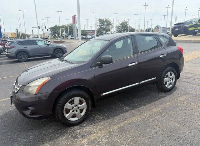 
 Nissan Rogue Select full									