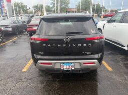 Nissan Pathfinder full