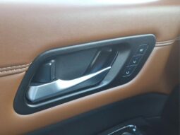 
										Nissan Pathfinder full									