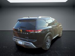 
										Nissan Pathfinder full									
