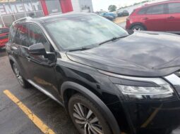 Nissan Pathfinder full